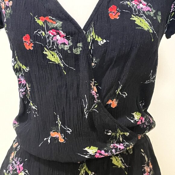 Mimi Chica floral romper ASO Lydia Martin - Picture 6 of 10